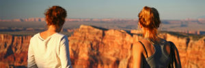 2 Mädchen vor dem Grand Canyon